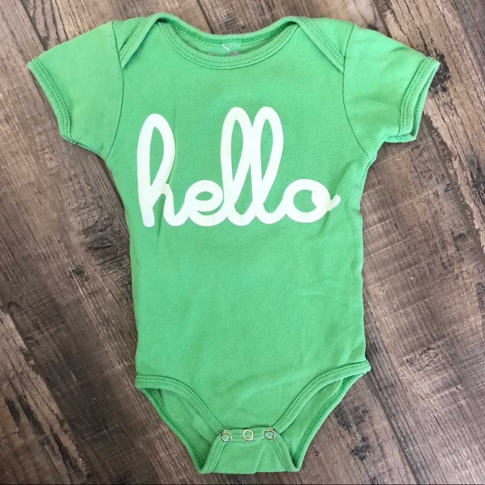 Green Hello Onesie ⭐️